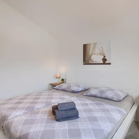 Spadici Mit 2 Schlafzimmern 300m Bis Zum Apartmán *